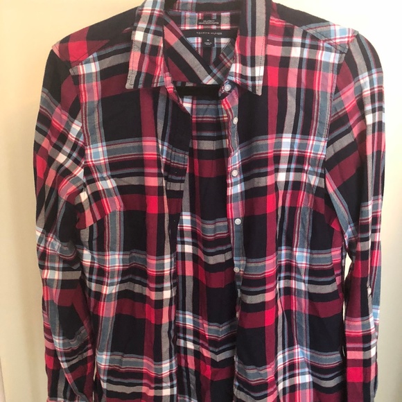 Tommy Hilfiger Plaid Button Down size M - Picture 4 of 5
